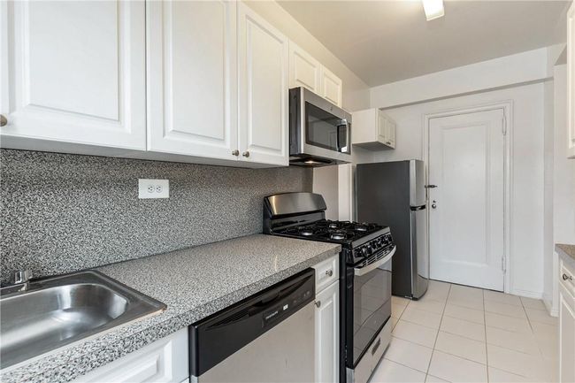 APT-2J - 45 Popham Rd, Condo with 1 bedrooms, 1 bathrooms and null parking in Scarsdale NY | Image 11
