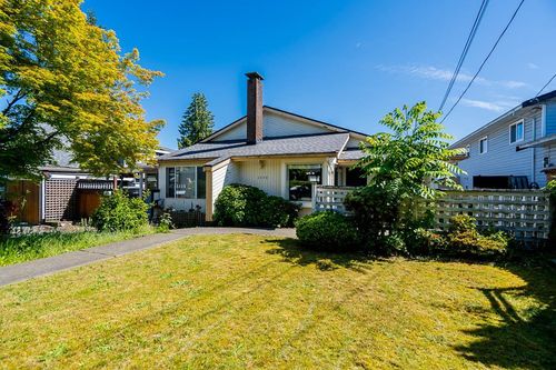 6094 Walker Ave, Burnaby, BC, V5E3B4 | Card Image