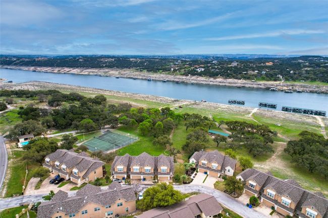 12 - 20917 Waterside Dr, Condo with 3 bedrooms, 4 bathrooms and 4 parking in Lago Vista TX | Image 38