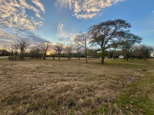 1091 Plum Church Rd, West Point, TX, 78963-5172 | Card Image