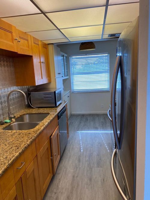 402-3161 Nw 47th Terrace, Lauderdale Lakes, FL, 33319 | Card Image