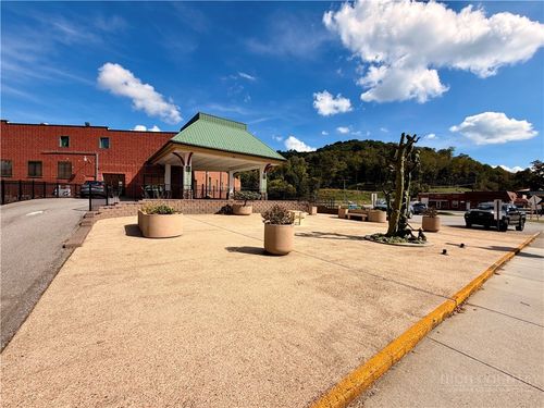 215-215 S Jefferson Ave, West Jefferson, NC, 28694 | Card Image