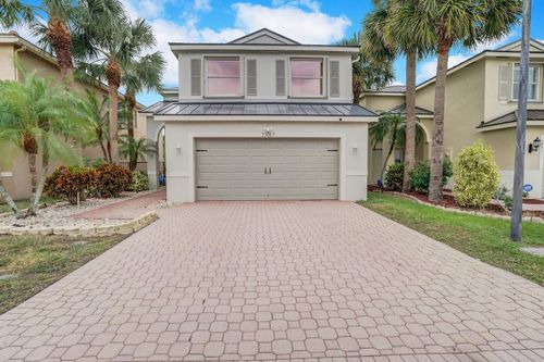 7587 Sierra Ridge Ln, Lake Worth, FL, 33463-7916 | Card Image