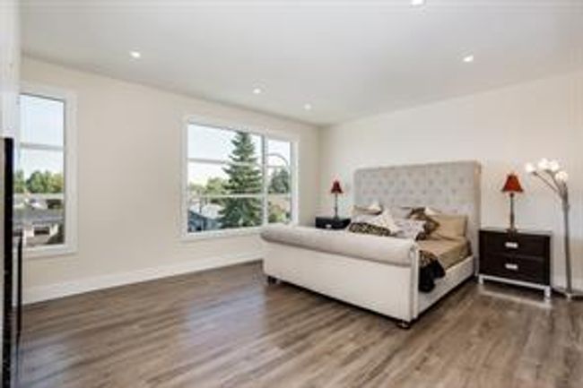 1427 4 St Nw, House detached with 7 bedrooms, 7 bathrooms and 4 parking in Calgary AB | Image 25