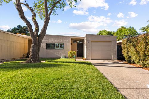 38 Chief Court, Sacramento, CA, 95833 | Card Image