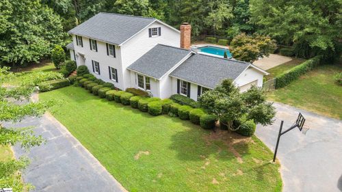 106 Wilderness Dr, Laurens, SC, 29360-3922 | Card Image