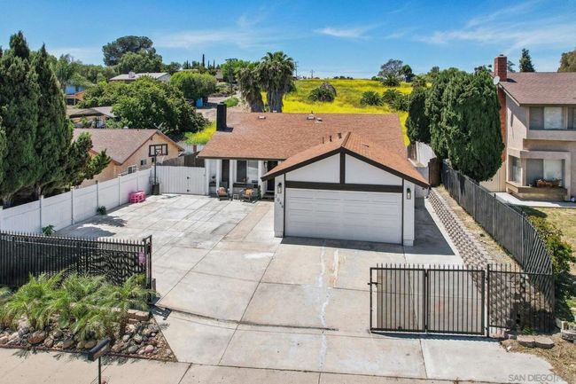 2044 Siegle Dr, House other with 4 bedrooms, 2 bathrooms and 5 parking in Lemon Grove CA | Image 4