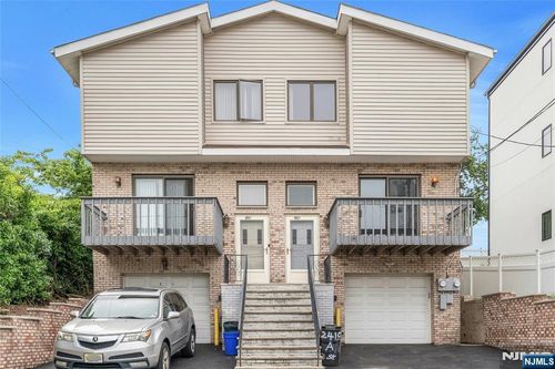 2410 3rd St, Fort Lee, NJ, 07024-4069 | Card Image