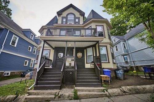 11 Wolcott St, Boston, MA, 02121-3726 | Card Image