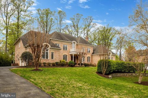 1204 Hunters Grove Ct, MCLEAN, VA, 22102-2326 | Card Image