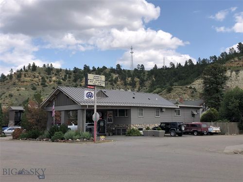 1018 Front Street, Forsyth, MT, 59327 | Card Image