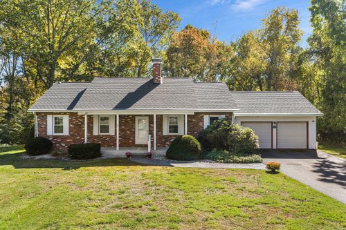 179 Brewster Rd, Griswold, CT, 06351-2615 | Card Image