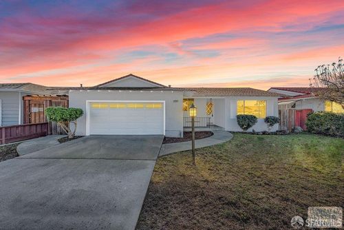 35039 Peco St, Union City, CA, 94587-5222 | Card Image