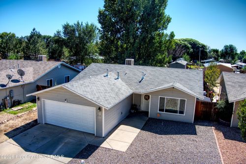 516 Ginger St, Bloomfield, NM, 87413-6301 | Card Image