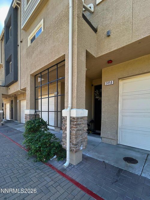 3050 Sterling Ridge Cir, Sparks, NV, 89431-4811 | Card Image