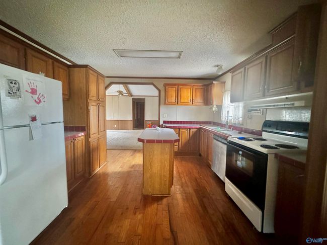 1376 Reid Rd, House other with 3 bedrooms, 2 bathrooms and null parking in Vina AL | Image 6