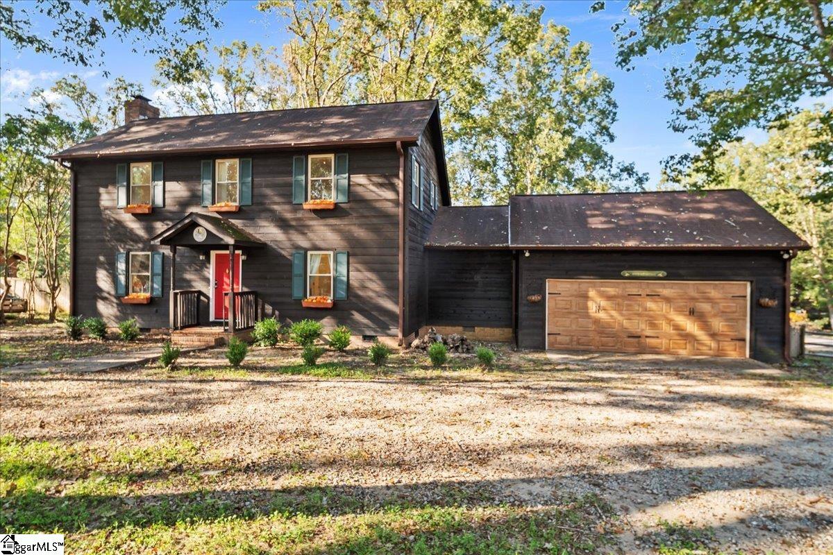 Royal Oak Dr, Spartanburg, SC 29302