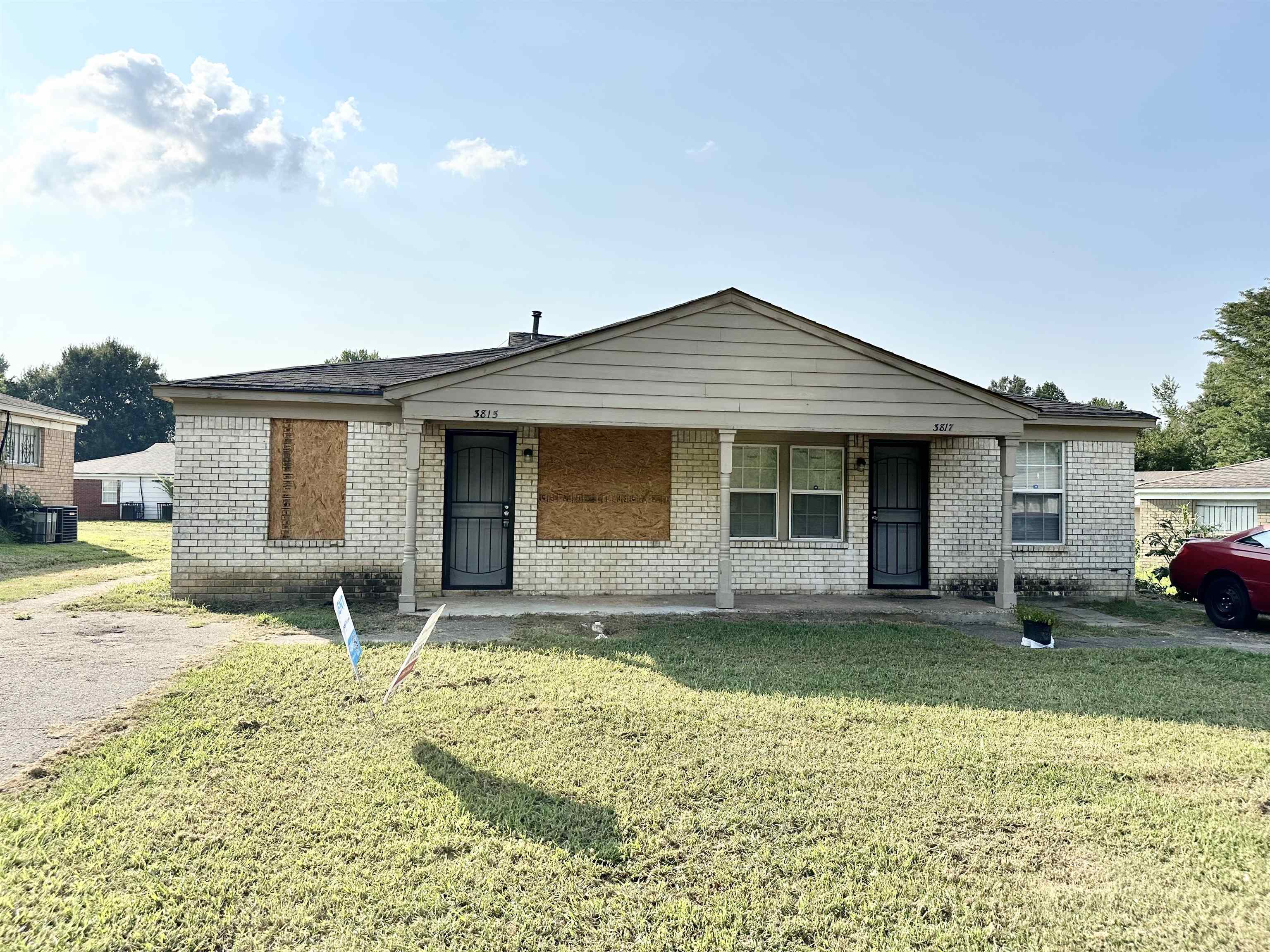 Ajanders Dr, Memphis, TN 38127