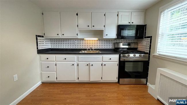 81 Lenox Ave, Home with 1 bedrooms, 1 bathrooms and null parking in Dumont NJ | Image 11