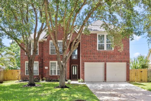 2430 Waterwood Dr, Sugar Land, TX, 77479-8905 | Card Image