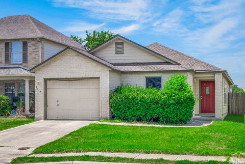 8919 Nature Trl, Converse, TX, 78109-3640 | Card Image