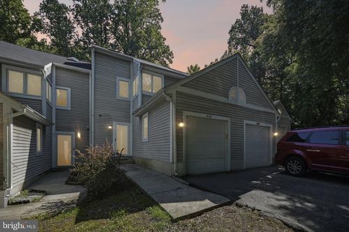 4922 Wealding Way, OXON HILL, MD, 20745-4217 | Card Image