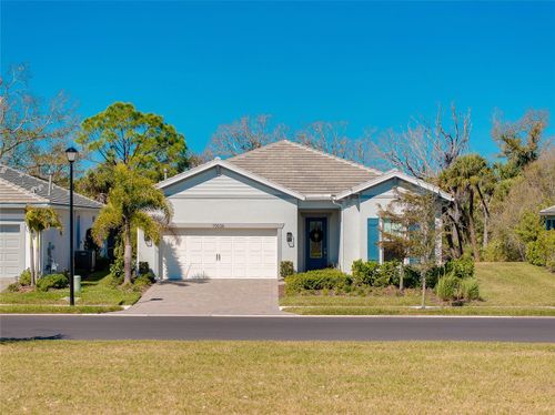 10036 Beachwalk Dr, ENGLEWOOD, FL, 34223-3061 | Card Image