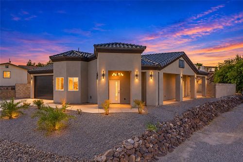 1477 Rio Vista Dr, Bullhead City, AZ, 86442-6884 | Card Image