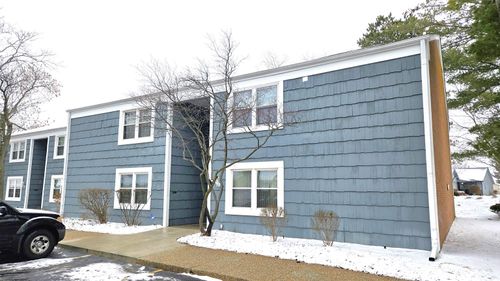 6104 Brynwood Dr, Rockford, IL, 61114-6588 | Card Image