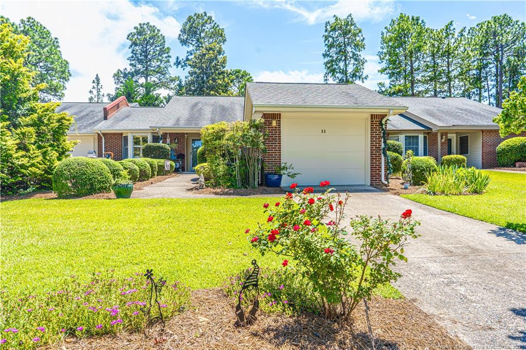 Mockingbird Ct, Pinehurst, NC 28374