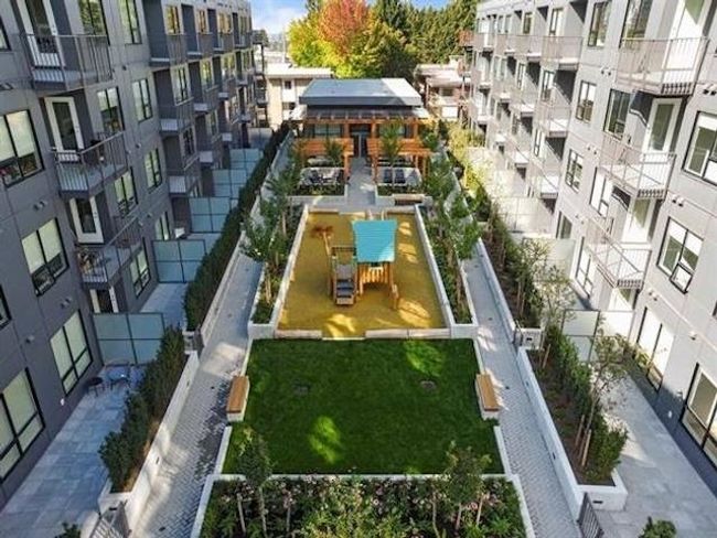 Surrounding community | Image 4