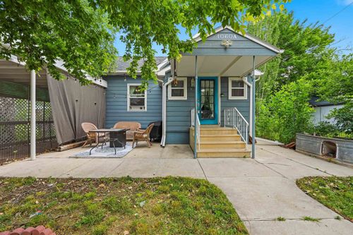 1060A Elkhorn St, Belle Fourche, SD, 57717-1558 | Card Image