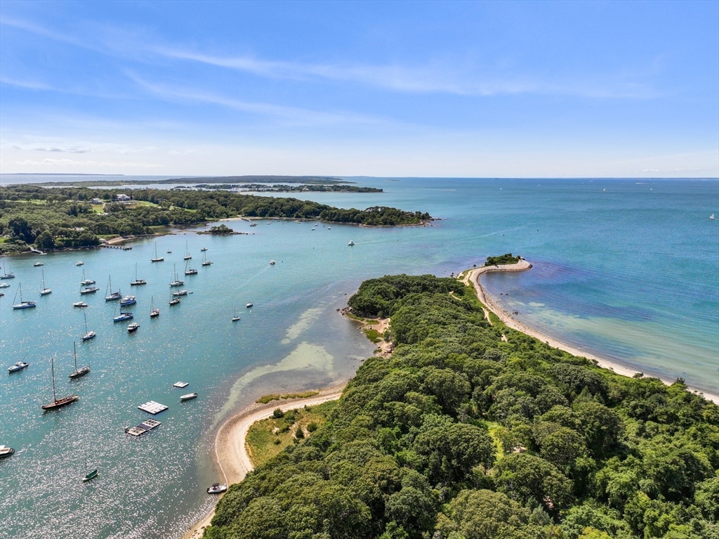 Sippewissett Rd, Falmouth, MA 02540