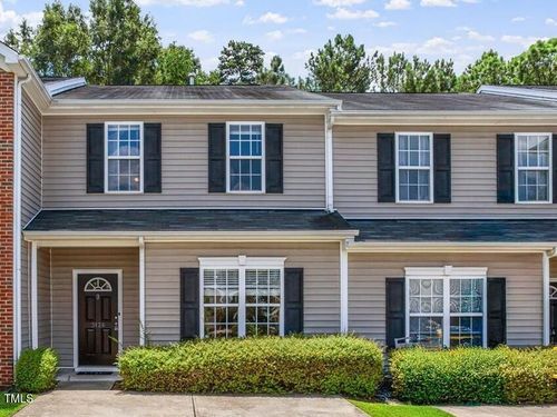 3126 Binghampton Ln, Raleigh, NC, 27604-2724 | Card Image