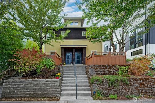 b-1835 24th Ave, Seattle, WA, 98122-3014 | Card Image
