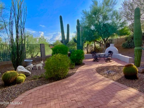 2425 W Tortolita Bluffs Dr, Tucson, AZ, 85742-4508 | Card Image
