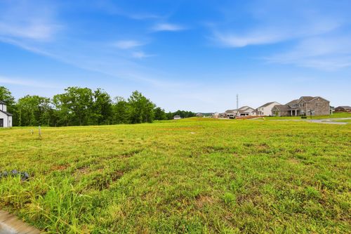705 Sandringham Ct, Clarksville, TN, 37043-2692 | Card Image