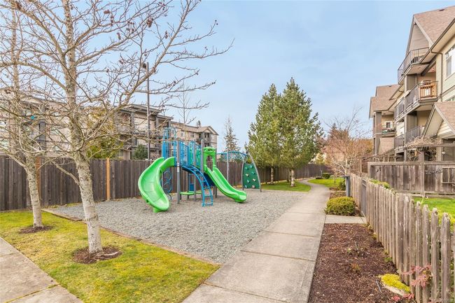 201 - 2117 Meredith Rd, Condo with 1 bedrooms, 2 bathrooms and 1 parking in Nanaimo BC | Image 36