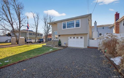 306 Bayville Ave, Bayville, NY, 11709-1621 | Card Image