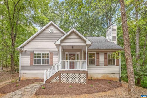 426 Jefferson Dr, PALMYRA, VA, 22963-2806 | Card Image