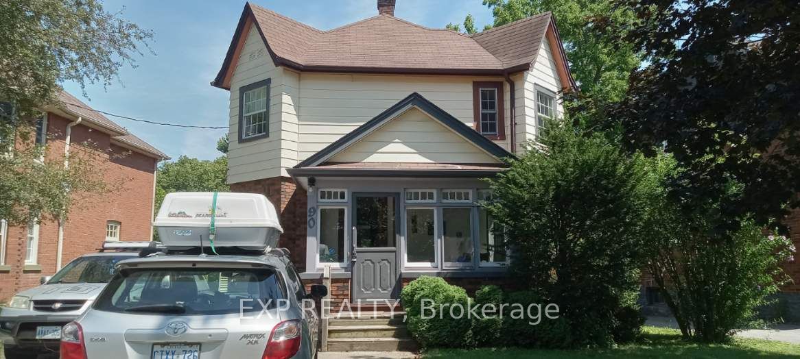 Residential in Welland