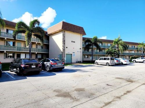 apt-106-700 Village Green Ct, Palm Springs, FL, 33461-6503 | Card Image