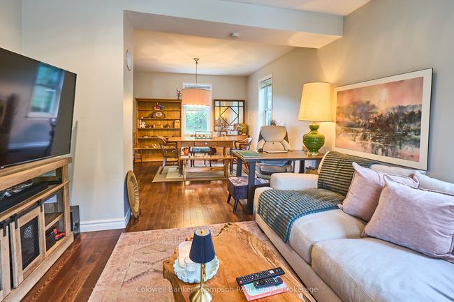 19 Florence St E, House other with 3 bedrooms, 2 bathrooms and 2 parking in Huntsville ON | Image 12