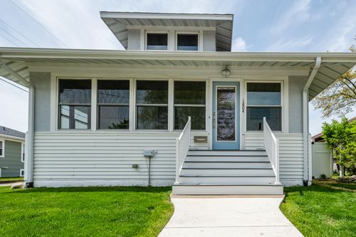 1804 S State St, Saint Joseph, MI, 49085-1657 | Card Image