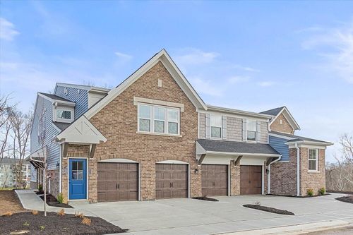 13-101-540 Foxhill Dr, Crescent Springs, KY, 41017-1578 | Card Image