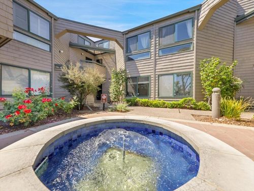 59 Cove Ln, Redwood City, CA, 94065 | Card Image