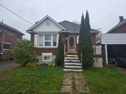 171 Fifth Ave W, North Bay, ON, P1B3N4 | Card Image