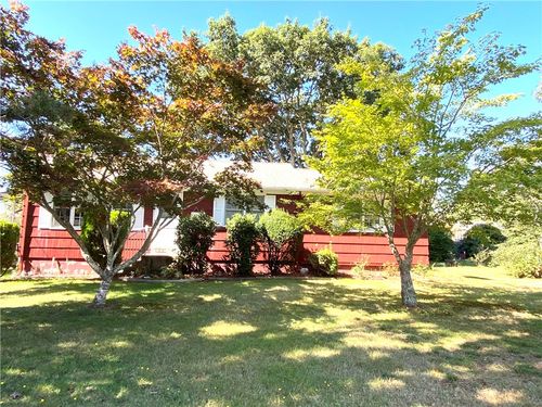 38 Balsam Rd, South Kingstown, RI, 02879-5512 | Card Image