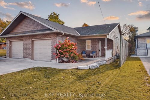628 Elizabeth St W, Listowel, ON, N4W1E7 | Card Image