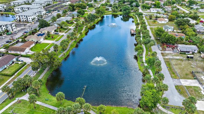 APT-215 - 225 Bonnie Blvd, Condo with 1 bedrooms, 2 bathrooms and null parking in Palm Springs FL | Image 17
